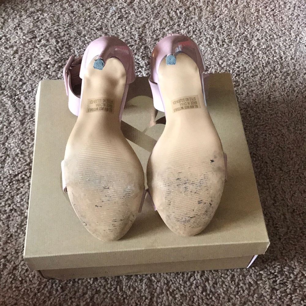 Heels - Picture 3 of 3